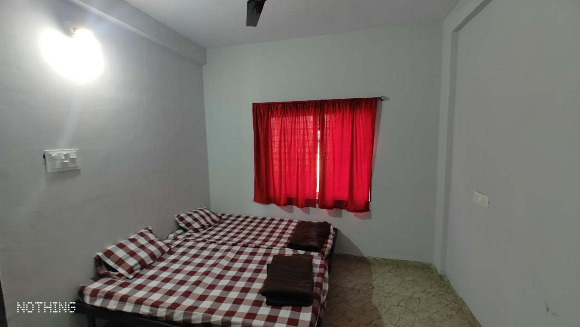Hotel Aadishkti Bhakt Nivas Tuljapur Exterior foto